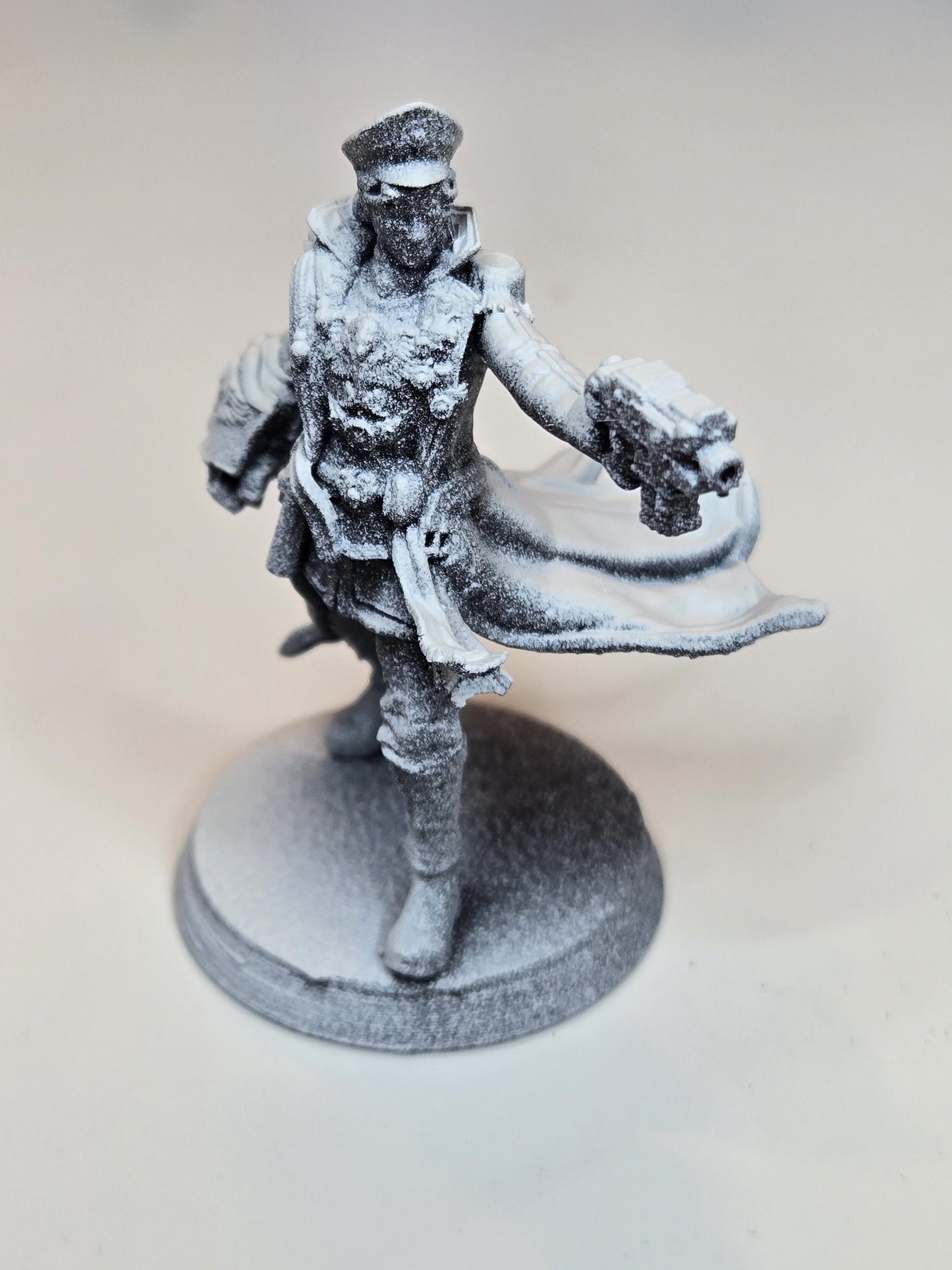 Female Officer by 3DArtGuy 32mm scale, 32mm tall, Miniature War Gaming Figure, Grim Dark, Proxy, DnD, Commissar, Guard