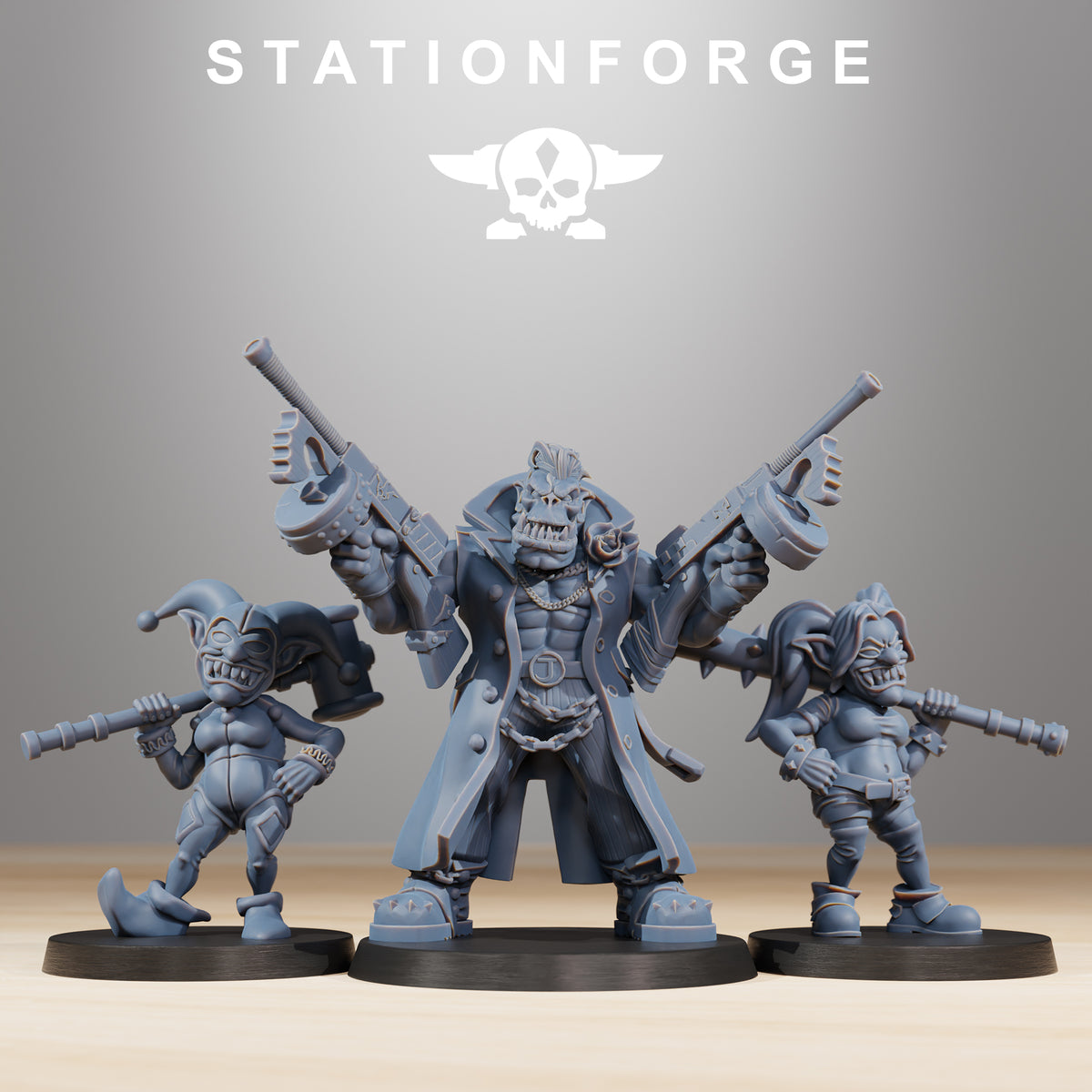 Orkaz Mobsta by Station Forge – mobster ork boss with twin tommy guns flanked by his two goblin molls
