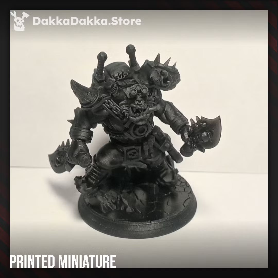 Boss Smirknife by DakkaDakka | Heroic Scale Resin Printed Miniature (46mm Tall)