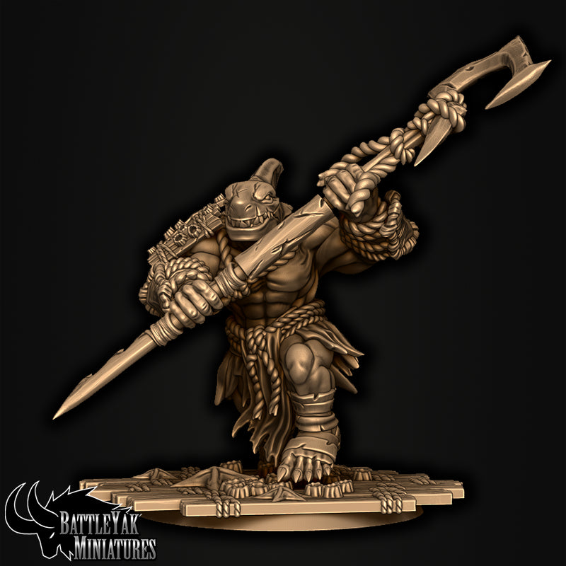 Sharkzerker Great-Weapon Pack by Battle Yak – warrior lunging with the hook harpoon
